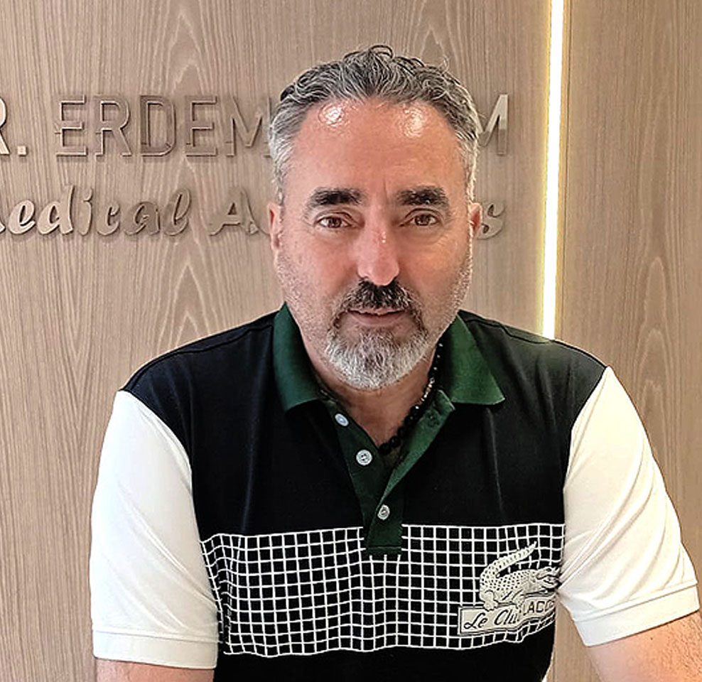 Dr. Erdem Özçam Kuşadası